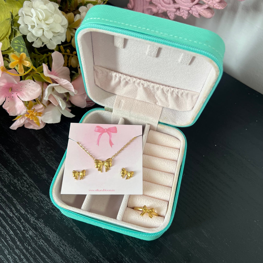 Bow Gift Set