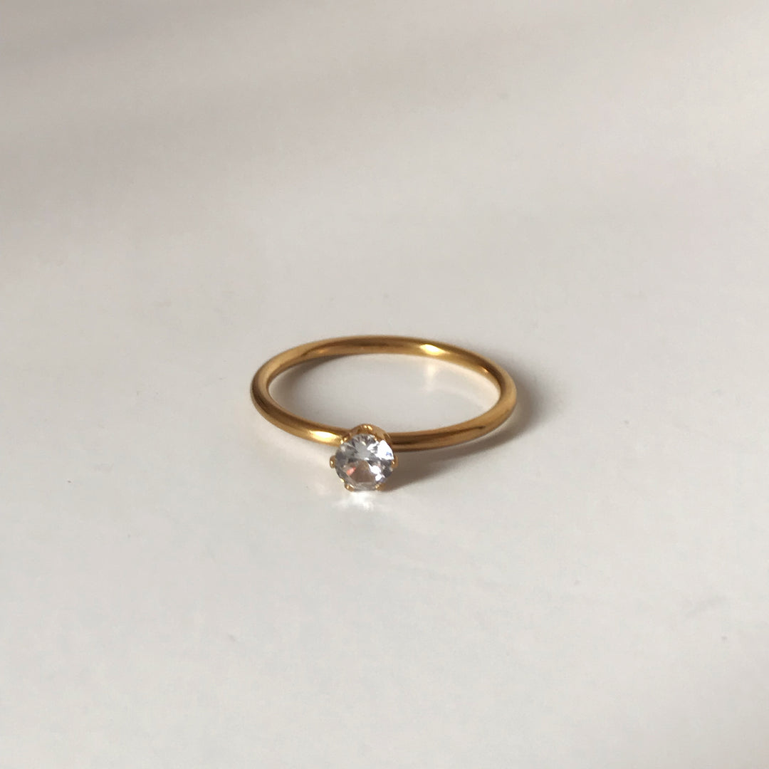 Selene ring