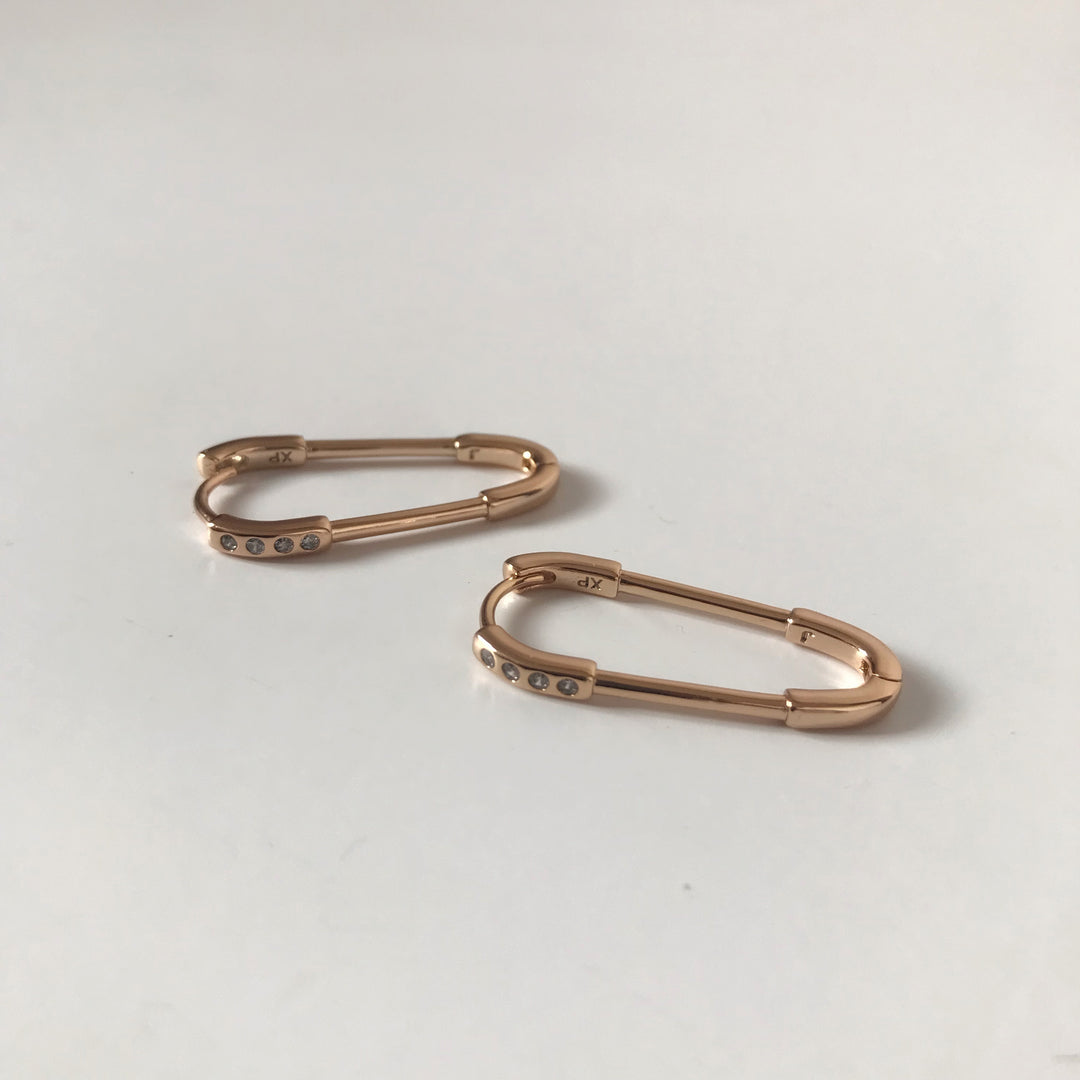 Safety pin earring