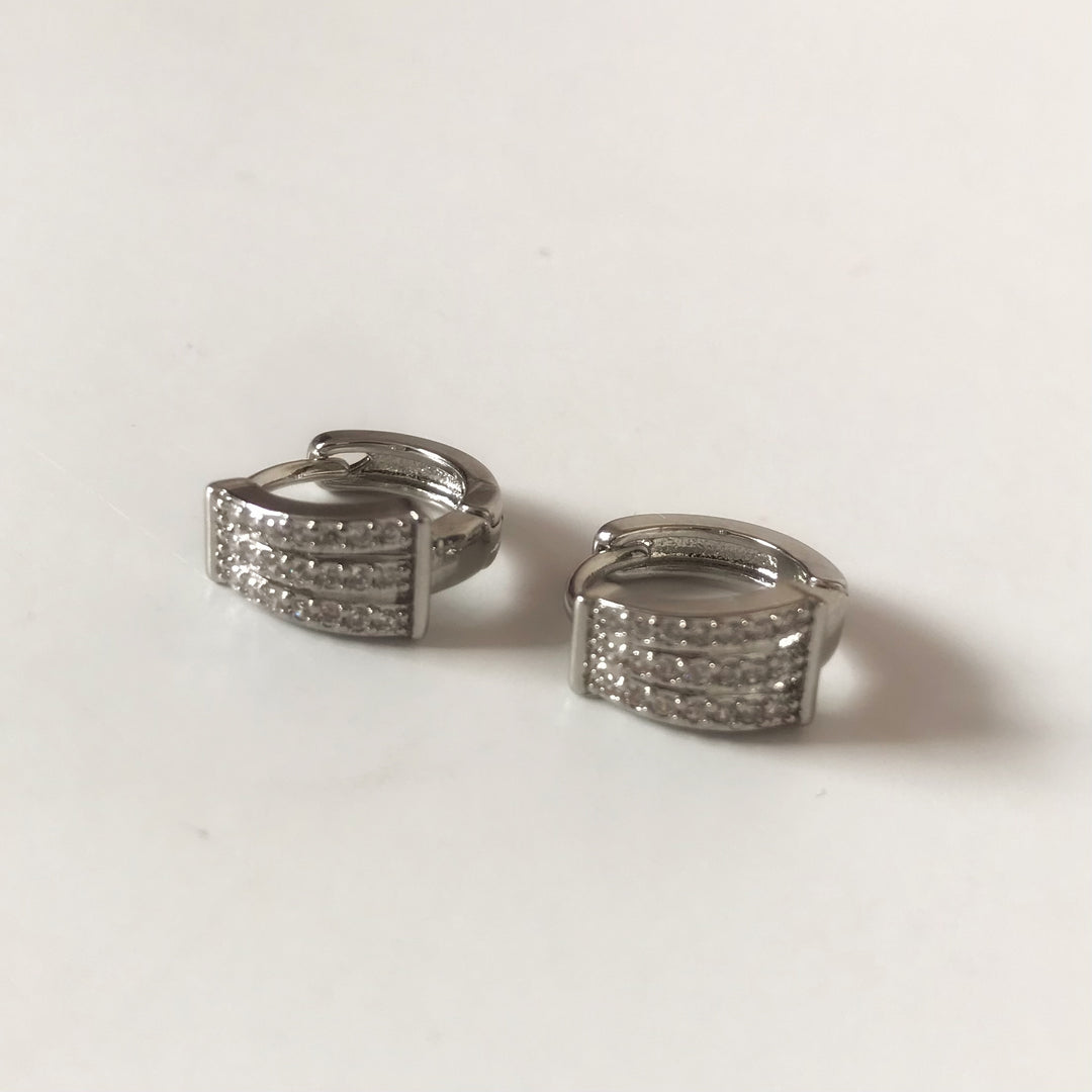 Nyx earring