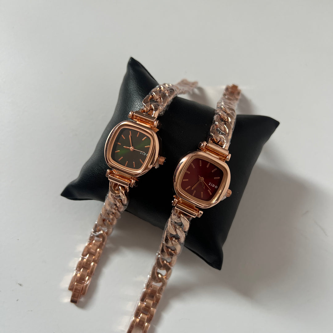 Izora rosegold watch