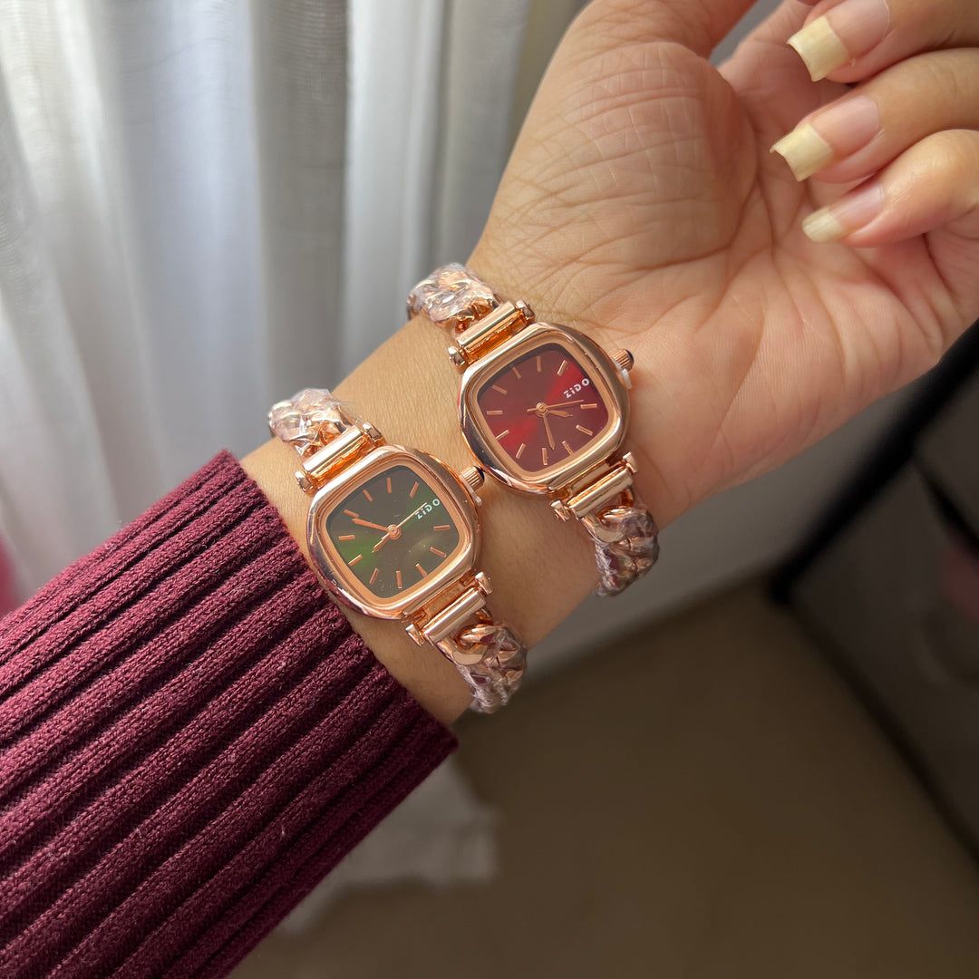 Izora rosegold watch