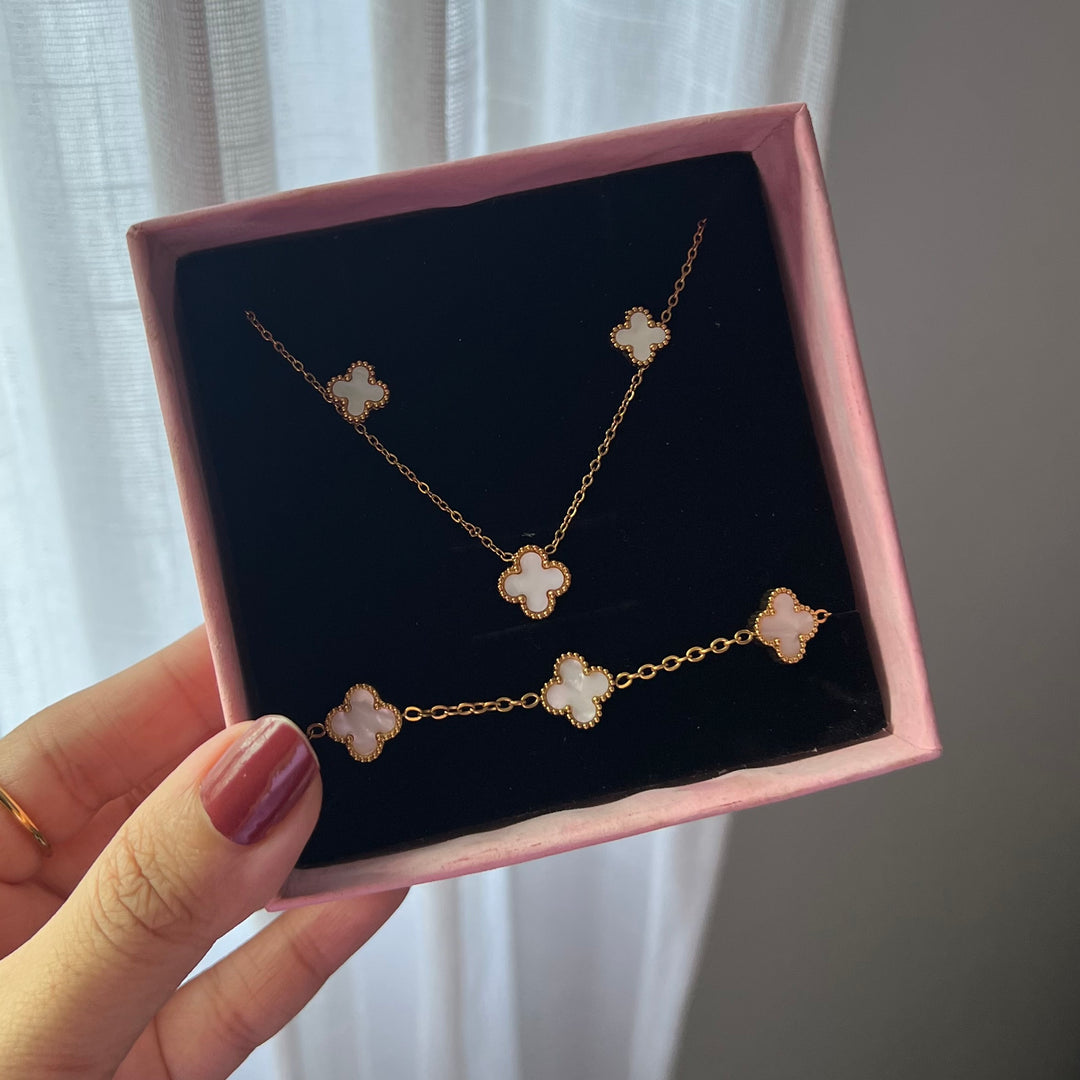 White Clover set