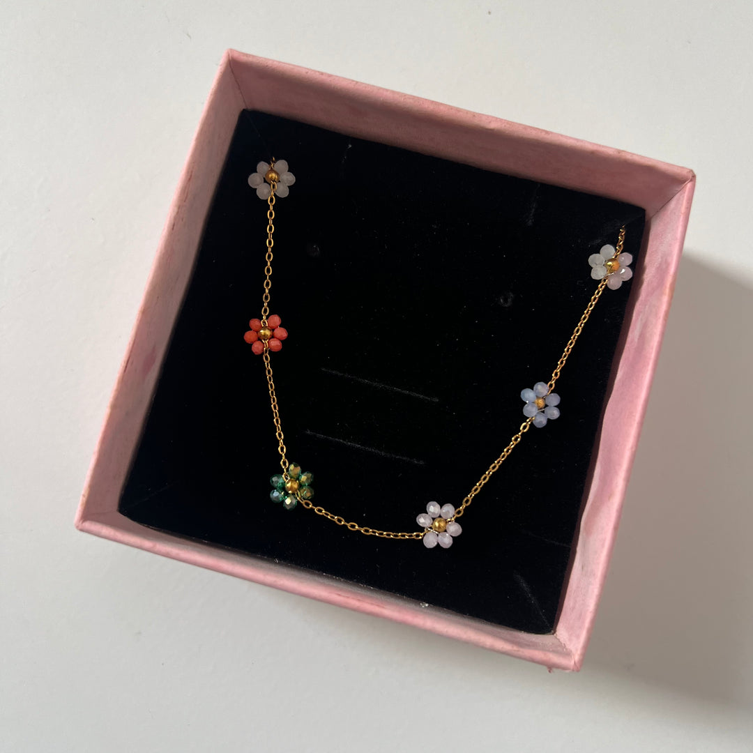 Flora necklace