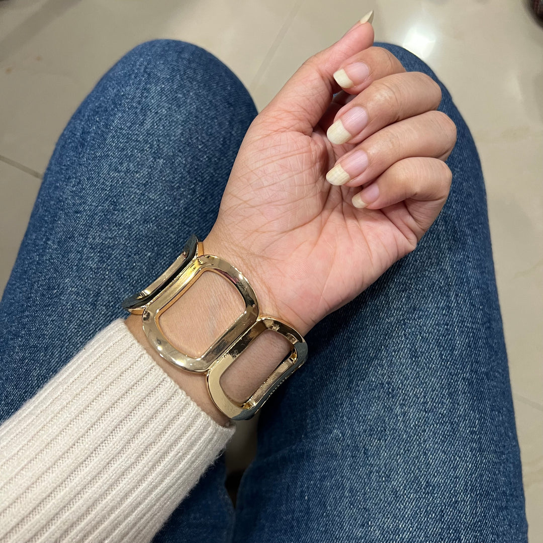Aven Bangle