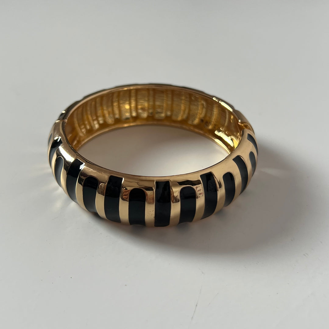 Maura bangle