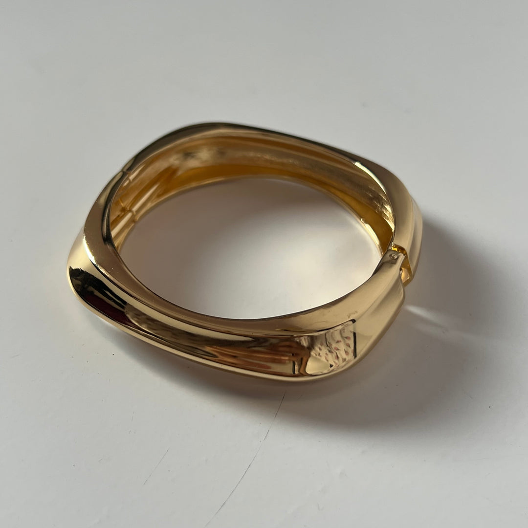 Leto bangle